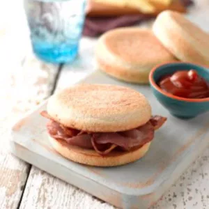 English Breakfast Muffins – soft muffins in packaging